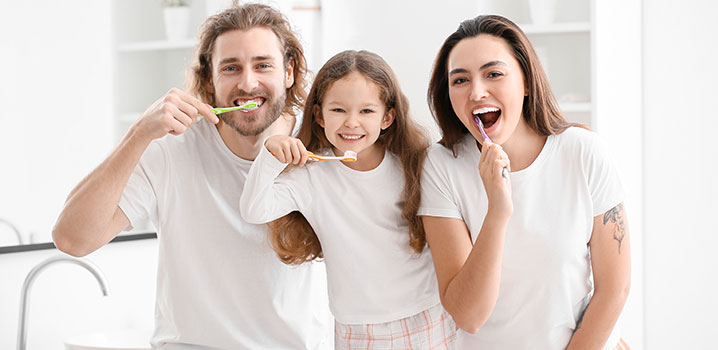 Zahnpflege bei Kindern und Babys